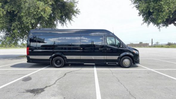 kansas city wedding sprinter van rental