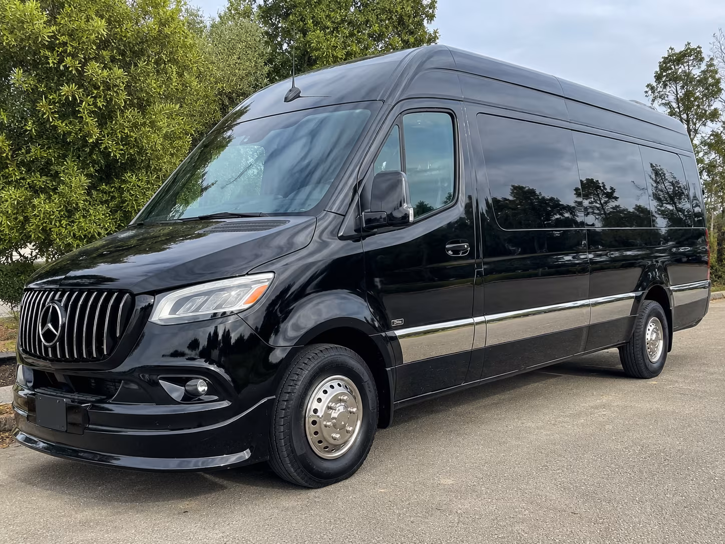 day trip nebraska wine country on a sprinter van from omaha