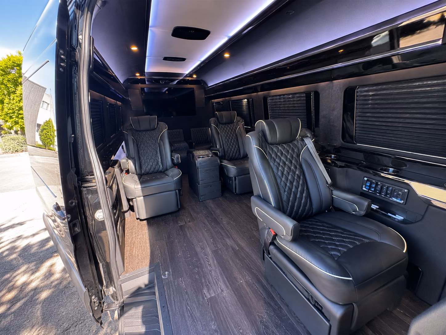 omaha 15 passenger sprinter van interior